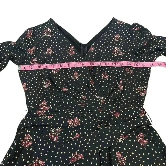 Kate & Mallory Black Gold Floral Long Sleeve V-Neck Maxi Dress Women’s size XS - Picture 8 of 16